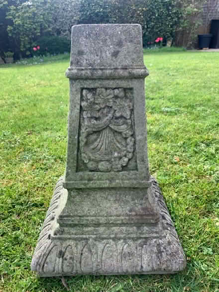 Photo of free Ornate Bird Bath Stand (Tilehurst RG31) #2