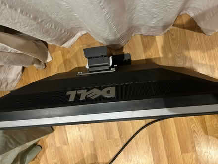 Photo of free 27 inch Dell Monitor (Heston) #3