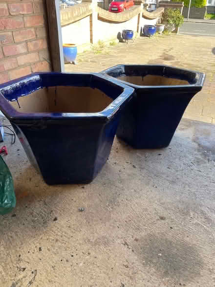 Photo of free Ceramic plant pots (Romford RM7) #1