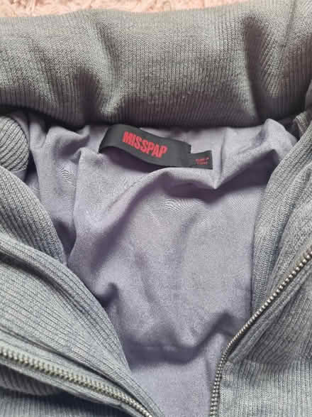 Photo of free X2 Coat bundle (Ng3) #4