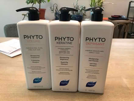 Photo of free unused shampoo (Chevy Chase DC) #1