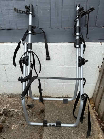 Photo of free Thule Freeway 968 3 bike carrier (PE9) #1