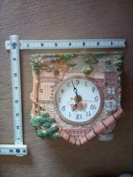 Photo of free Battery-operated clock. (Cliftonville CT9) #1