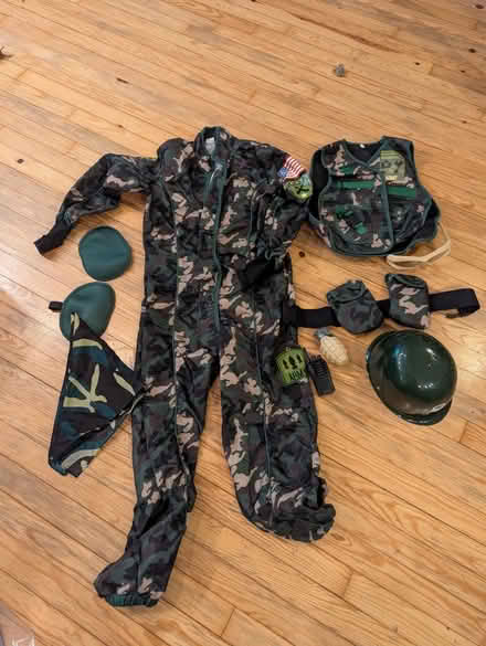 Photo of free Army special forces kids costume (Chelsea/Flatiron) #2