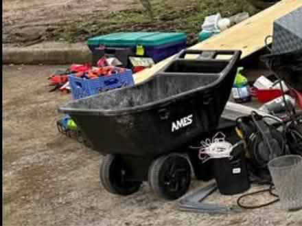 Photo of garden cart (77070) #1