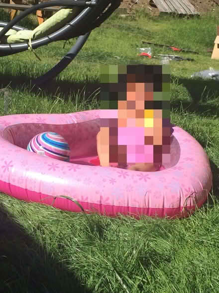 Photo of free small, baby-pink, heart-shaped Barbie paddling pool (Hoddesdon EN11) #2