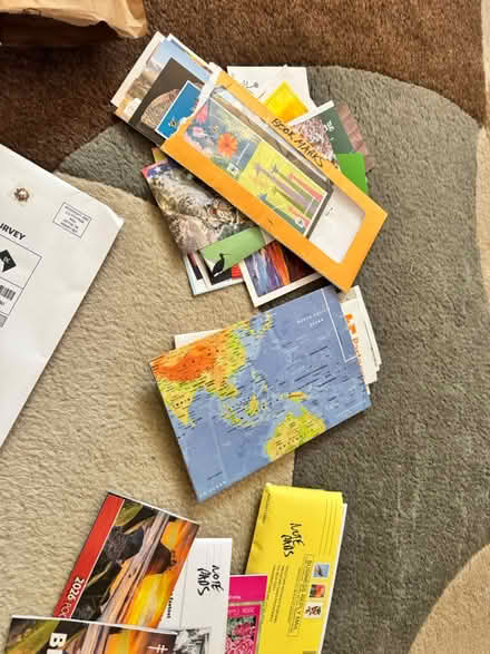 Photo of free Stuff from the mail (Woodridge (20018)) #3