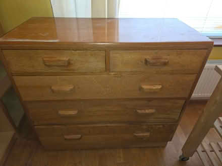 Photo of free Chest of draws (Quinton B62) #4