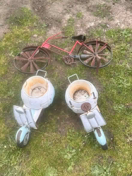 Photo of free Metal vehicle planters (Colchester CO4) #1