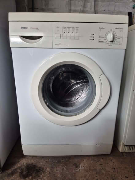 Photo of free Washing machine Bosch 1200 (Wightwick WV6) #1