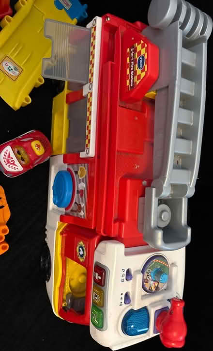 Photo of free Vtech cars and tracks (Enfield EN3) #2