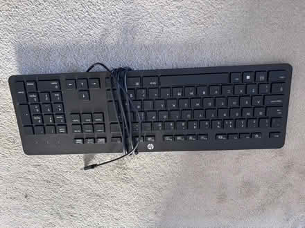 Photo of free HP keyboard (Cheadle Hulme SK8) #1