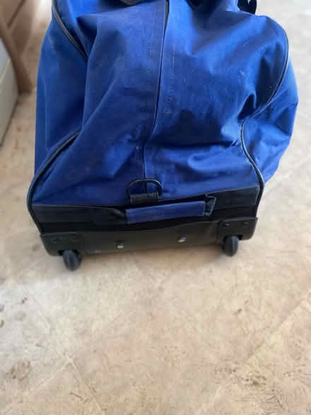 Photo of free Hold-all/travel case (Sutton SM1) #2