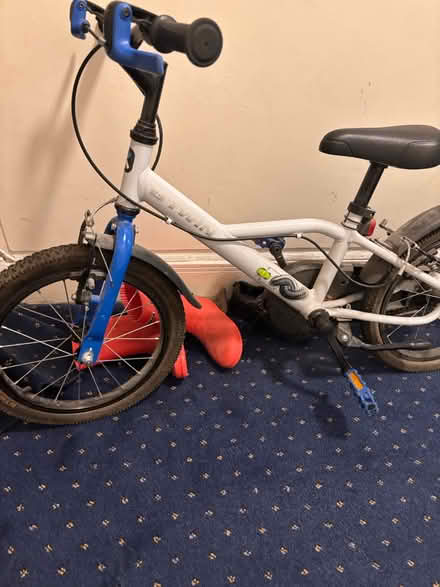 Photo of free Btwin kids bike - needs repair (NW8 St Edmunds Terrace) #1