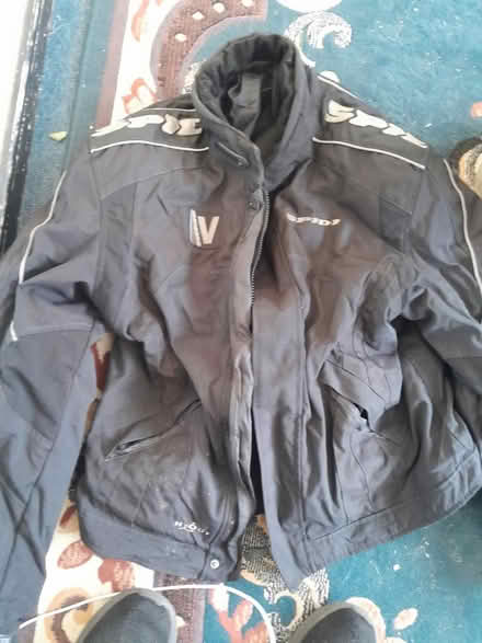 Photo of free MC jacket / trousers (Sidcup DA14) #1