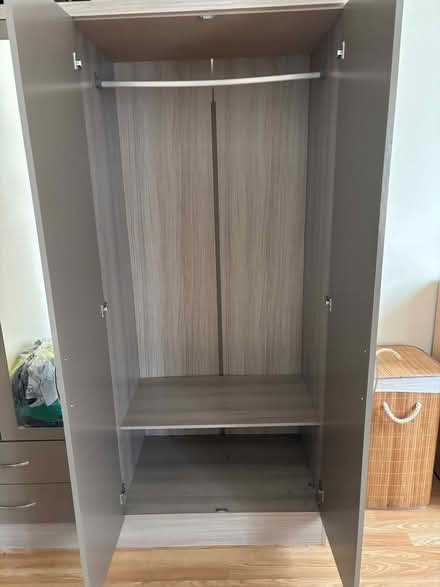 Photo of free 2 x Cabinets, 2 x chest of drawers, 1 large wardrobe (Twydall ME8) #3
