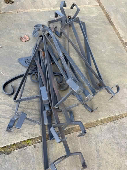 Photo of free 9 hanging baskets and brackets (NN3 Meadowfields) #2