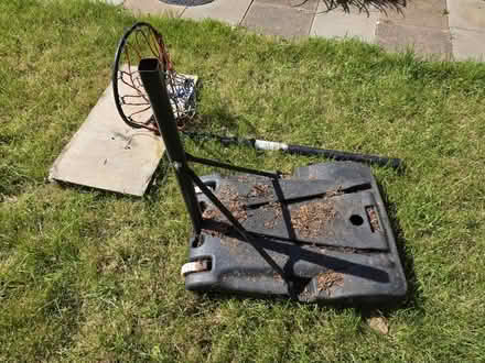 Photo of free Old basketball hoop (IG1) #1