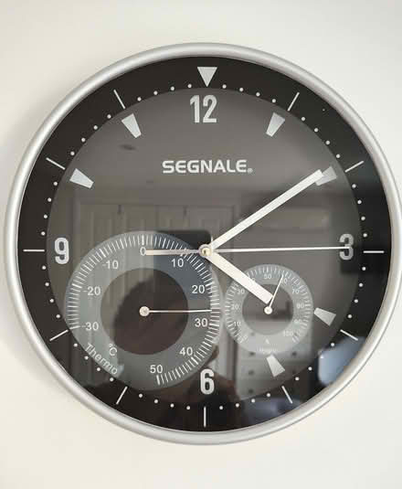 Photo of free Wall clock (Northwood HA5) #1