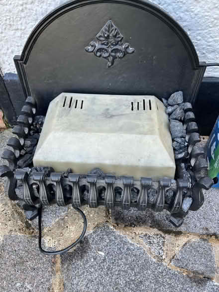 Photo of free Electric fire with coals (Goodmayes IG3) #1