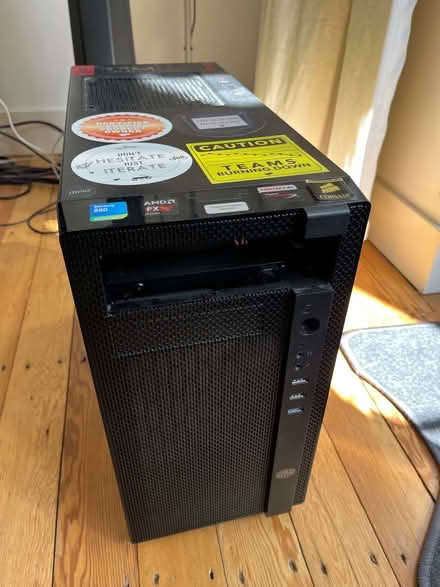 Photo of free Mini-ATX PC Case (Kensington W11) #1