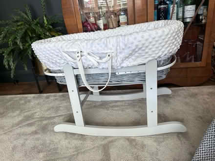 Photo of free Moses basket (Worcester Park KT4) #2