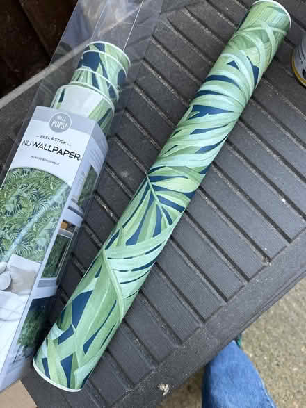 Photo of free self adhesive wallpaper (Burpham, Guildford) #2