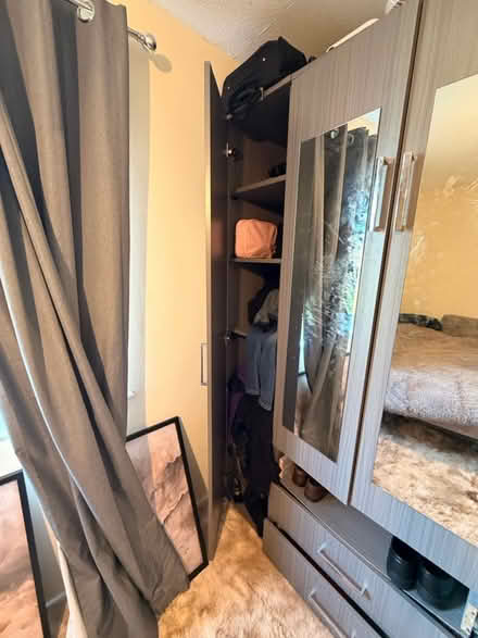 Photo of free Grey wardrobe (Hockley B18) #3