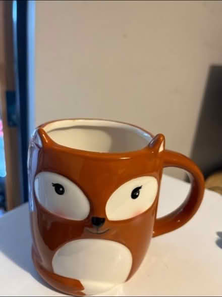 Photo of free Fox mug (Peachcroft OX14) #1