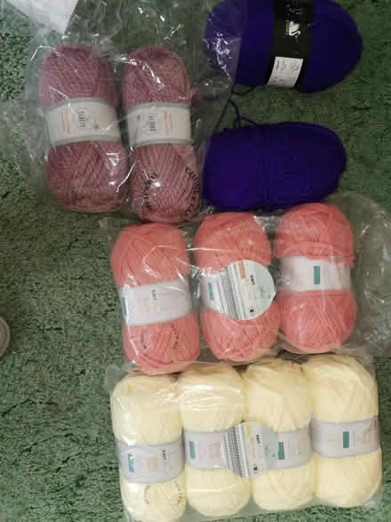 Photo of free Bag of Wool (Earl Shilton, LE9) (LE9 (Earl Shilton)) #1