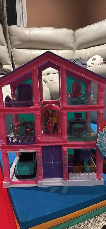 Photo of free Doll house (Woodbridge) #3