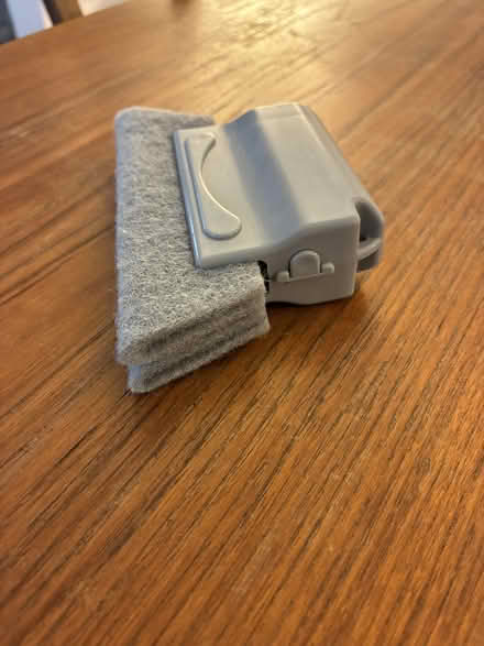 Photo of free Window Blind Cleaner (Midtown Kingston) #1