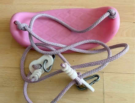 Photo of free Child’s pink outdoor swing seat (Ashburton SE25) #1