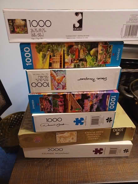 Photo of free 1000 piece puzzles (Easton pa) #1