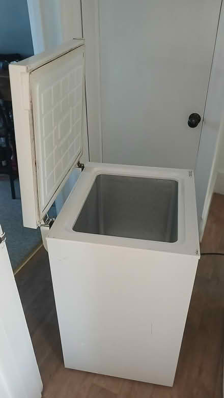 Photo of free Fully working freezer (Fairfield Park) #1
