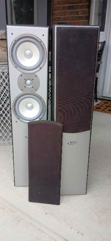 Photo of free Two Stand-up Speakers (Bloor St. & Jane St) #2