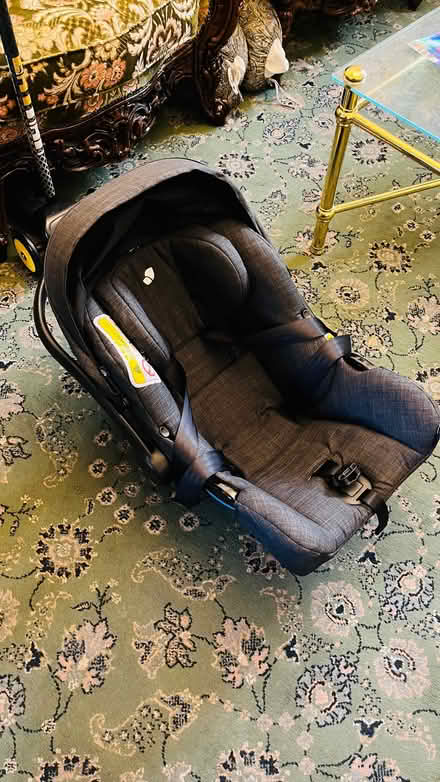 Photo of free Car baby seat (Walthamstow E17) #2