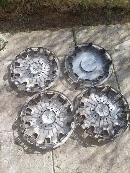 Photo of free VW Wheel Hubs 16" (Totnes TQ9) #2