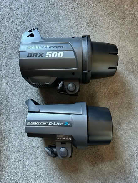 Photo of free Photography Kit stands and lights (CR04JR) #1