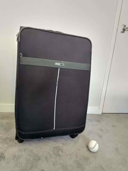 Photo of free Carlton Airtec Large Suitcase H81 x W46 x D26cm (Marshalswick AL4) #4