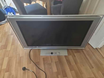 Photo of free Sony 40" tv (Bragbury end stevenage SG2) #1