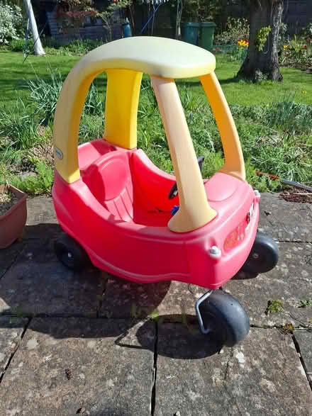 Photo of free Little tykes toddler car (Horsell Woking GU21) #1