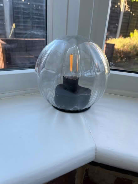 Photo of free 3 globe lights (Beckenham BR3 3NL) #1