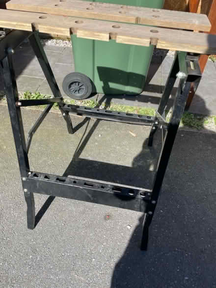Photo of free workbench (loughborough LE11) #1