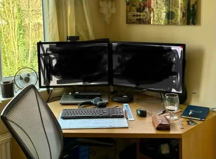 Photo of free Corner desk (Rustington BN16) #2