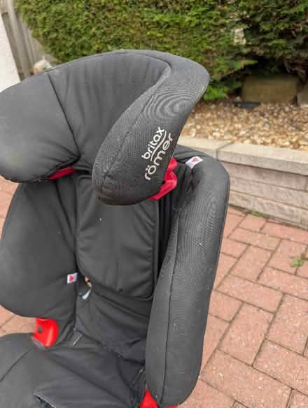 Photo of free Britax romer child car seat (Barnton EH4) #2