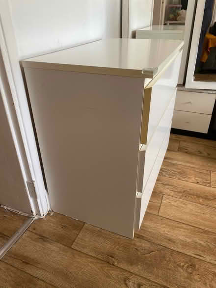 Photo of free Chest with 3 drawers (N19) #1