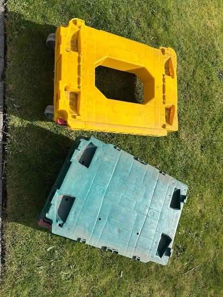 Photo of free Wheel base for small crates (Crosby) #1