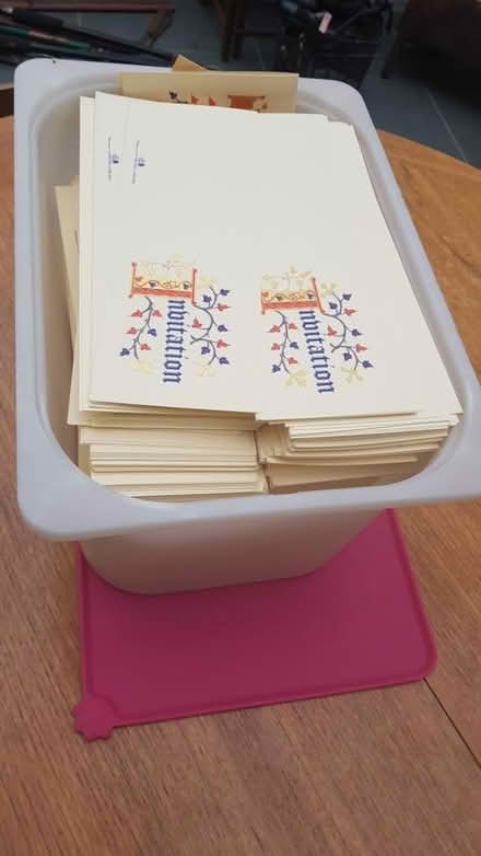 Photo of free Blank embossed invitation cards (HP10 penn) #1