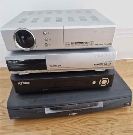 Photo of free Old decoders and sat receivers (Elephant and Castle SE1) #1